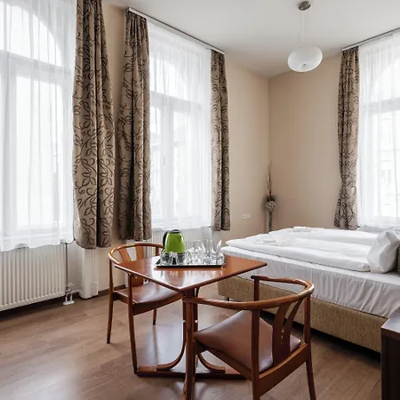 Elit Boutique Rooms- Location by bqa Budapeszt