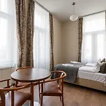 Elit Boutique Rooms- Location by bqa Hotel *