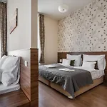 Elit Boutique Rooms- Location by bqa * Budapest
