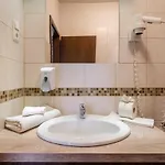 Hotel Elit Boutique Rooms- Location by bqa