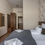 Elit Boutique Rooms- Location by bqa Budapest
