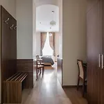 Hotel Elit Boutique Rooms- Location by bqa *