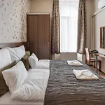 Elit Boutique Rooms- Location by bqa Hotel Budapest