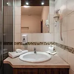 Elit Boutique Rooms- Location by bqa Hotel *