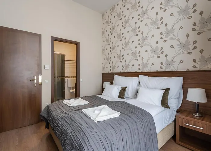 Elit Boutique Rooms- Location by bqa 酒店