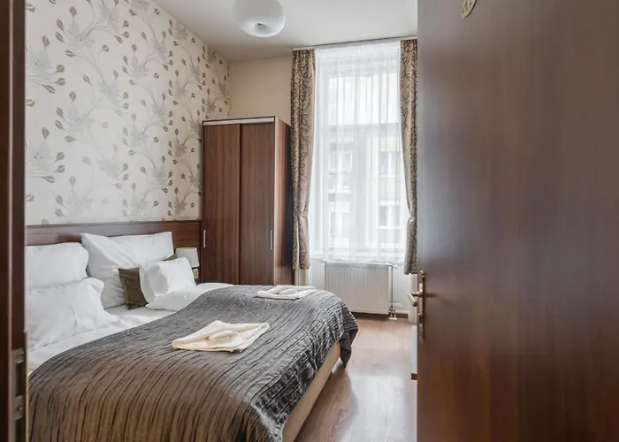 酒店 Elit Boutique Rooms- Location by bqa 布达佩斯