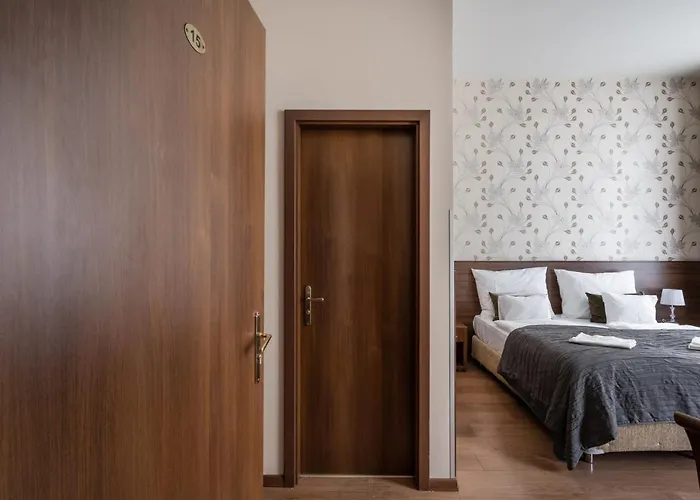 Elit Boutique Rooms- Location by bqa 酒店