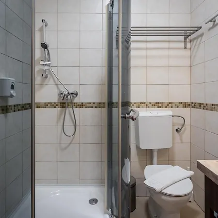 Elit Boutique Rooms- Location by bqa * ブダペスト