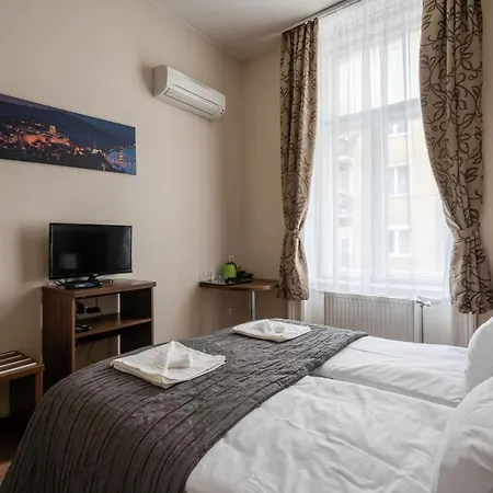 Elit Boutique Rooms- Location by bqa