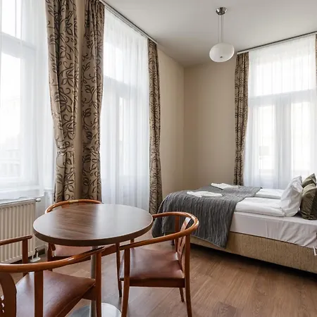 Elit Boutique Rooms- Location by bqa Hotell *