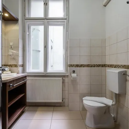 ホテル Elit Boutique Rooms- Location by bqa