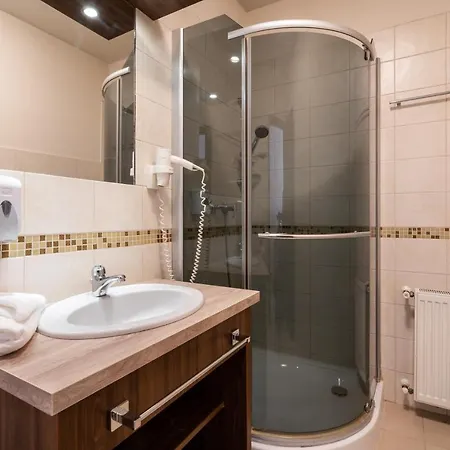 Elit Boutique Rooms- Location by bqa Hotell