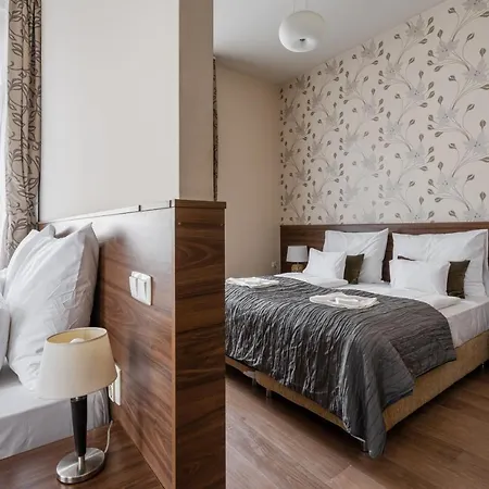 Elit Boutique Rooms- Location by bqa Hotell