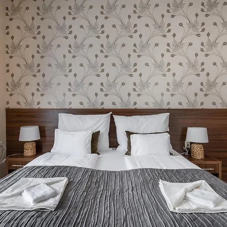 Elit Boutique Rooms- Location by bqa Hotell *