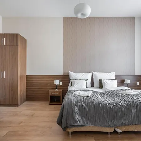 Elit Boutique Rooms- Location by bqa Hotell *