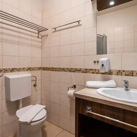 Hotel Elit Boutique Rooms- Location by bqa Budapešť