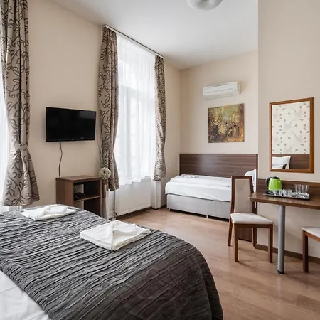 Elit Boutique Rooms- Location by bqa Будапешт