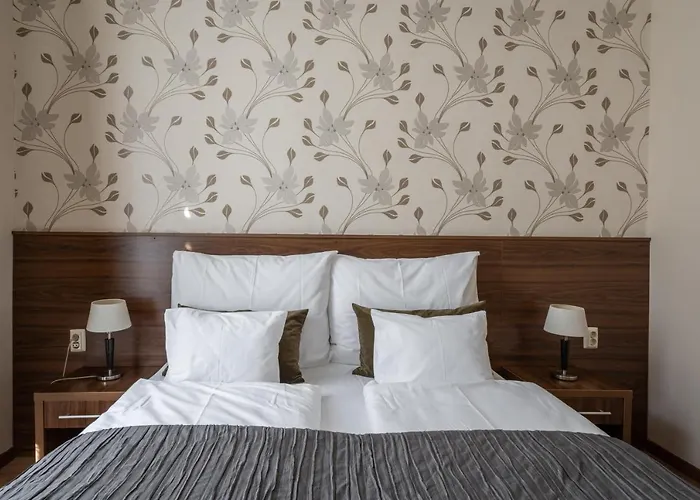 Elit Boutique Rooms- Location by bqa *