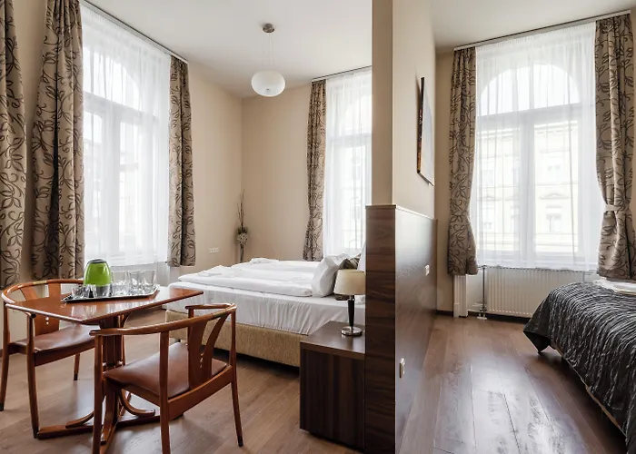 Elit Boutique Rooms- Location by bqa *