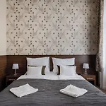 Elit Boutique Rooms- Location by bqa ブダペスト